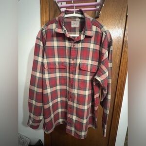 G. H. Bass & Co Men’s Large Red Plaid Button Shirt